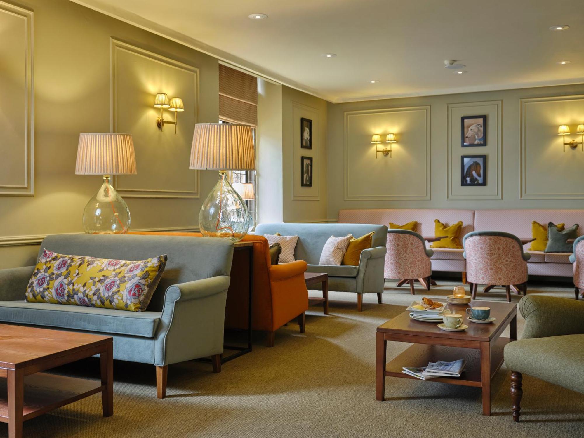 Castle Hotel ทอนทัน ภายนอก รูปภาพ
