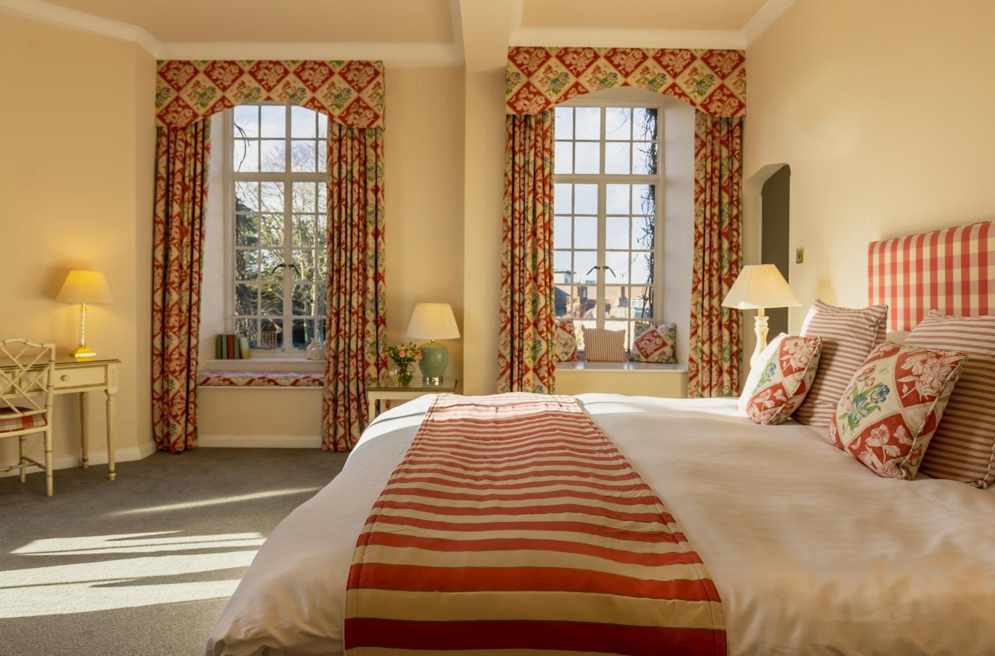 Castle Hotel ทอนทัน ภายนอก รูปภาพ