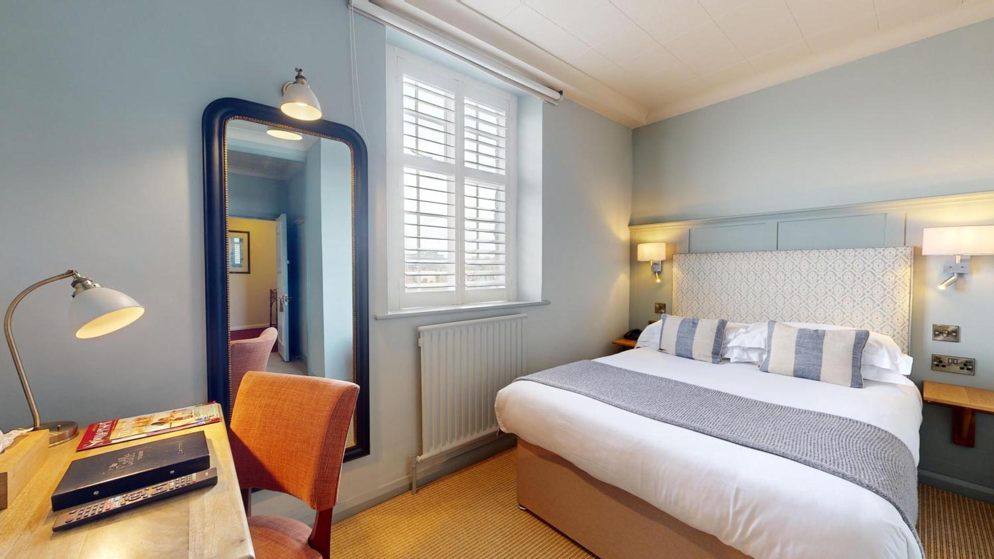 Castle Hotel ทอนทัน ภายนอก รูปภาพ