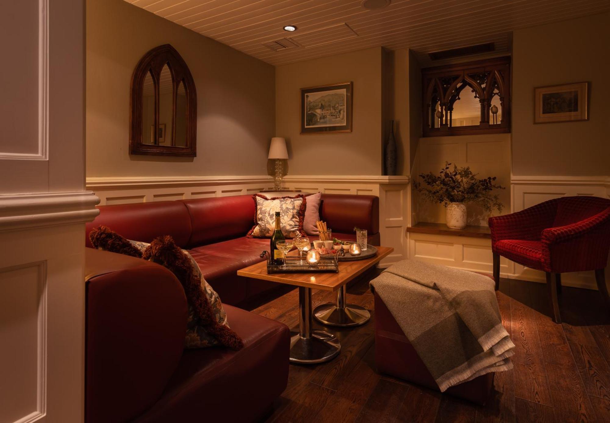 Castle Hotel ทอนทัน ภายนอก รูปภาพ
