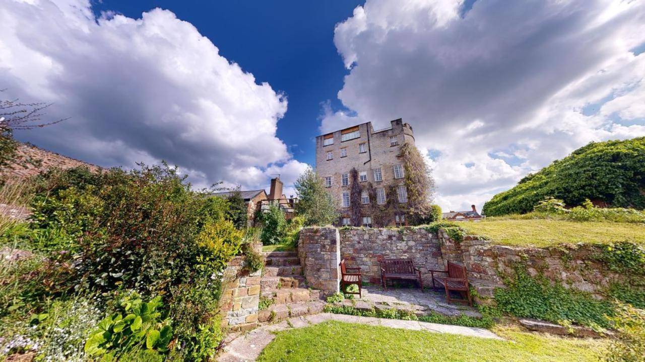 Castle Hotel ทอนทัน ภายนอก รูปภาพ