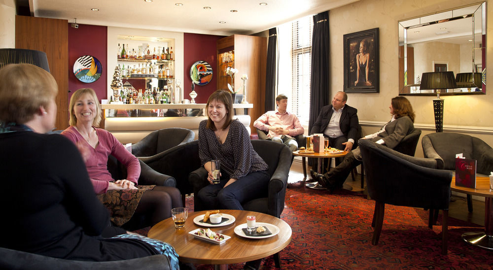 Castle Hotel ทอนทัน ภายนอก รูปภาพ
